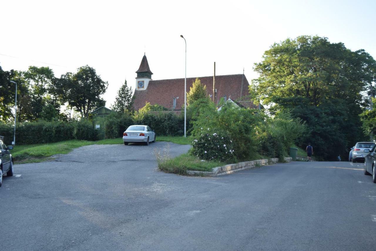 Central Appartment St'S Martin Church Braşov Exterior foto