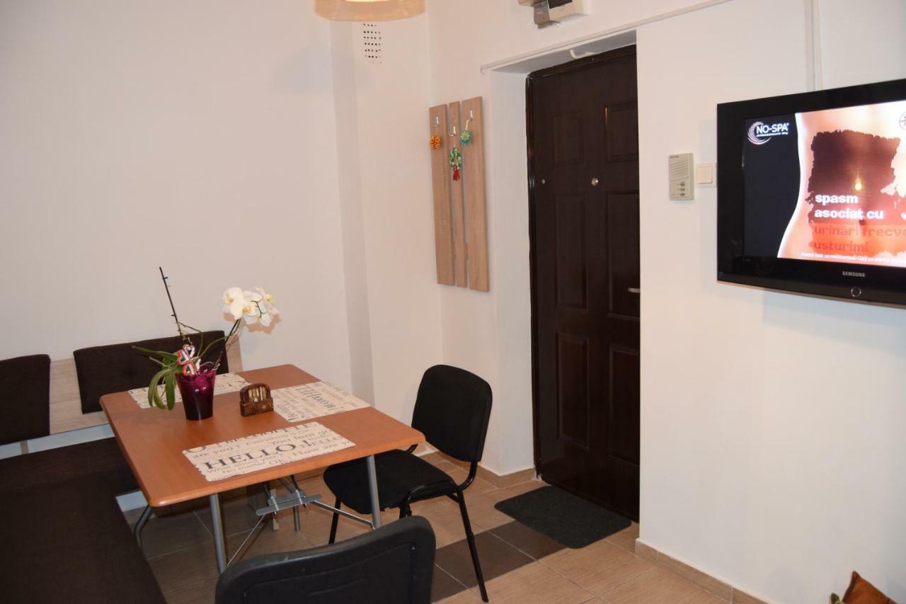 Central Appartment St'S Martin Church Braşov Exterior foto